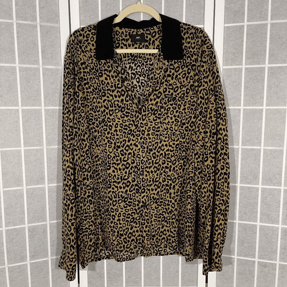 OBEY Men's animal print long sleeve button up shirt, Size XL, Jaguar / Leopard